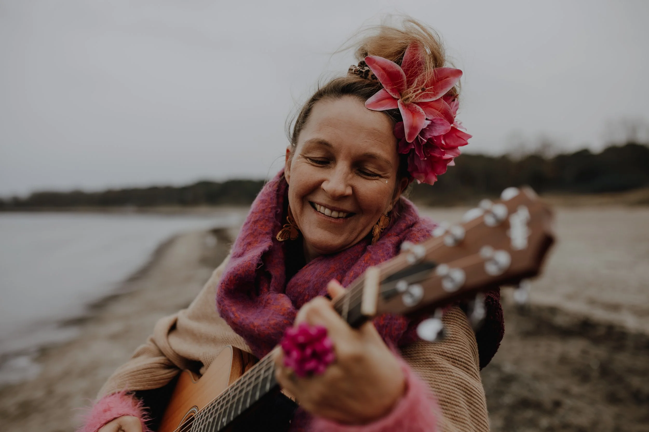 Lucie Lynch – Zwischen Nordlicht & Pazifikwind