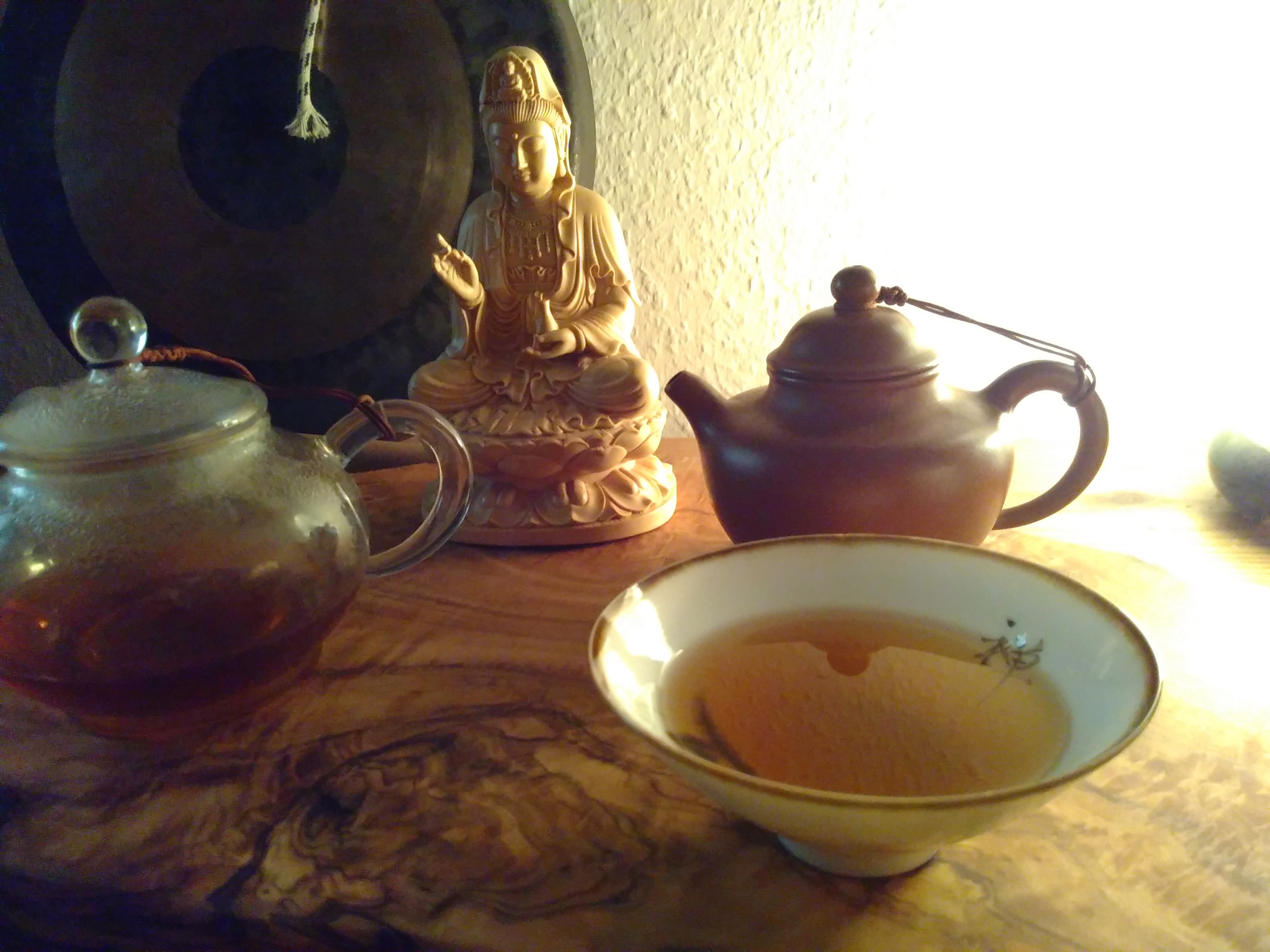 Meditation, Philosophie und Tee